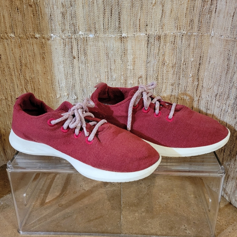 ALLBIRDS Men’s Wool Runners Red 9